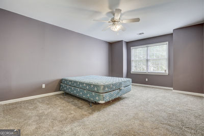 Building Photo - 9485 Nesbit Lakes Dr