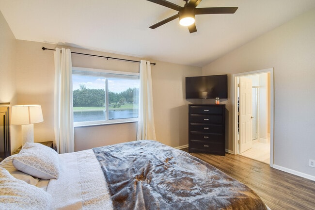 Building Photo - 6125 Eaton St