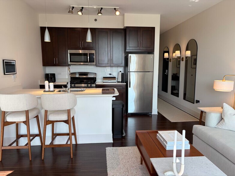 Kitchen - 1500 N Halsted St