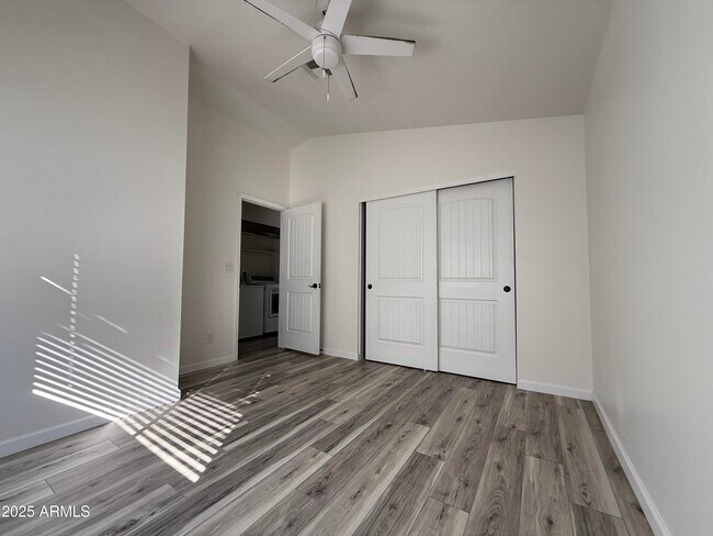 Building Photo - 13423 E Boston St