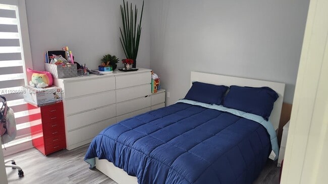 Building Photo - 11521 SW 80th Terrace