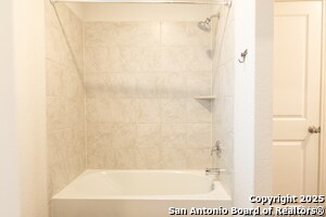 Building Photo - 1110 Andean Emerald
