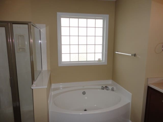 Building Photo - 104 Pearson Place