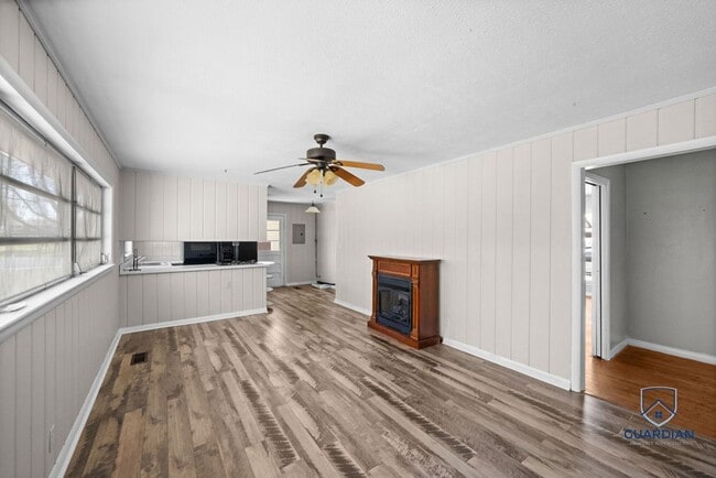 Building Photo - Charming 3 bedroom 2 bath home in Attalla