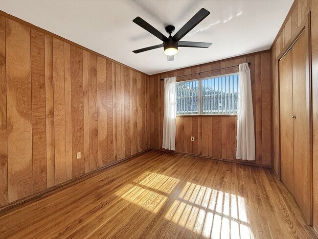 Building Photo - 4517 S Hesperides St