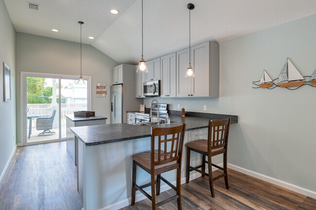 Building Photo - 5446 Windantide Rd