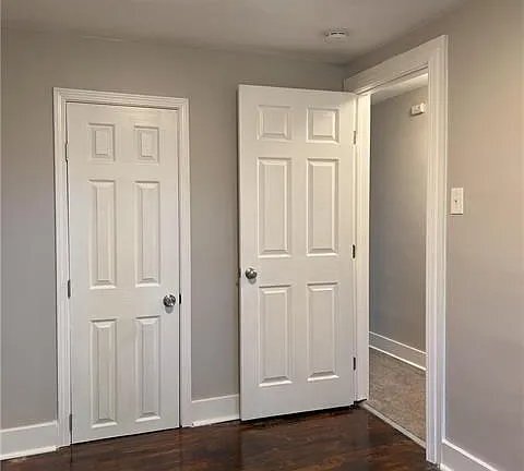 Building Photo - 1405 Columbia Ave