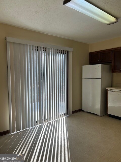 Building Photo - 295 Handley Ct