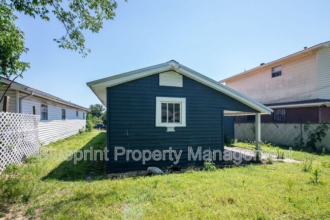 Building Photo - 5406 Court G