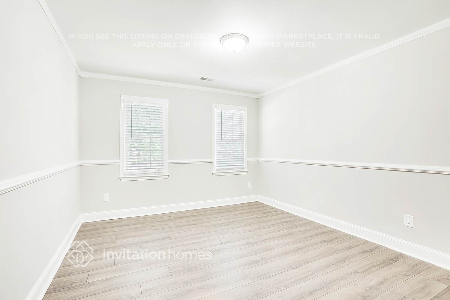 Building Photo - 1522 Oakmoor Pl