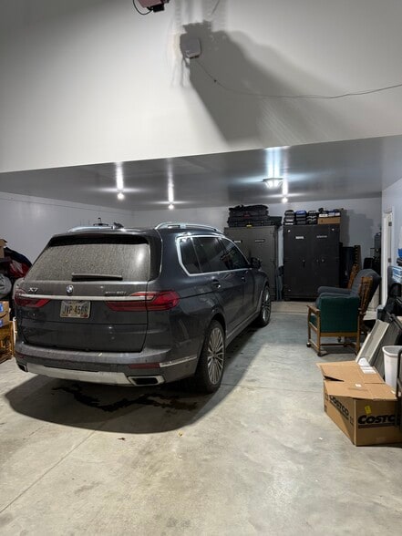 Building Photo - 5030 Township Rd 123