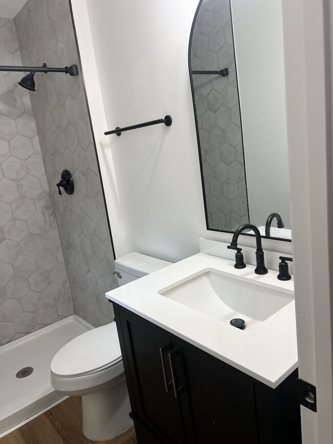 Building Photo - 626 Georgia Ave