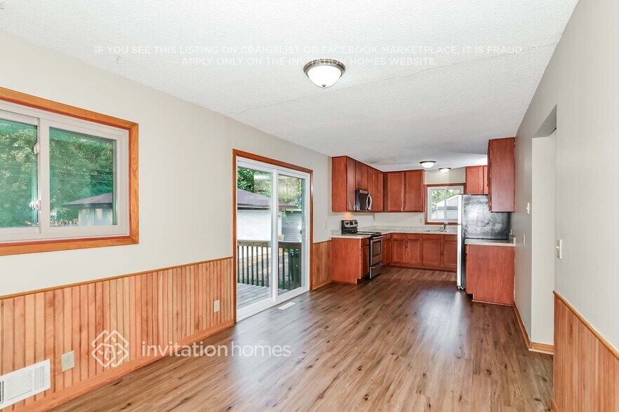 Building Photo - 5814 Pearson Dr