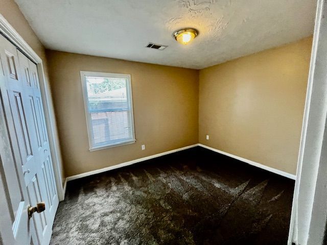 Building Photo - 10826 Buffum St