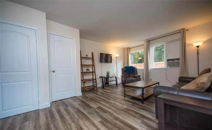 Building Photo - 2121 Xenia St