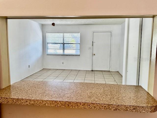 Building Photo - 3073 Pine Tree Ave