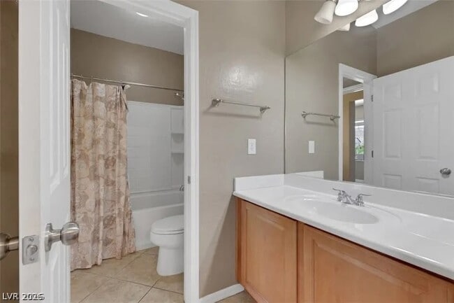 Building Photo - 2501 Bechamel Pl