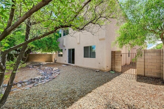 Building Photo - 5536 Danforth Ave