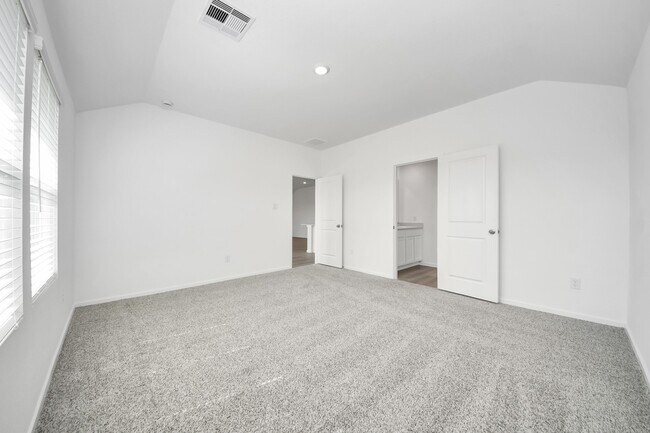 Building Photo - 40630 Balsam Run Ln
