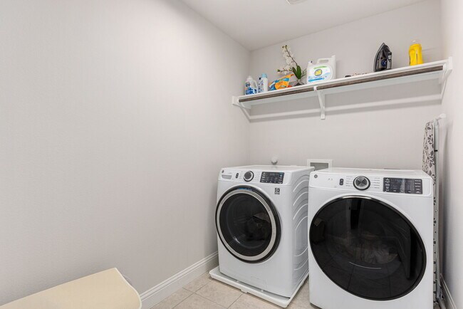 Building Photo - 151 McCartt Dr.