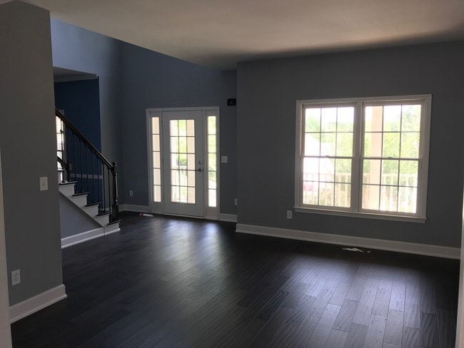 Building Photo - 580 Wisteria Dr