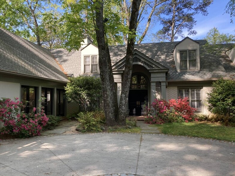 Primary Photo - 4990 Riverview Rd