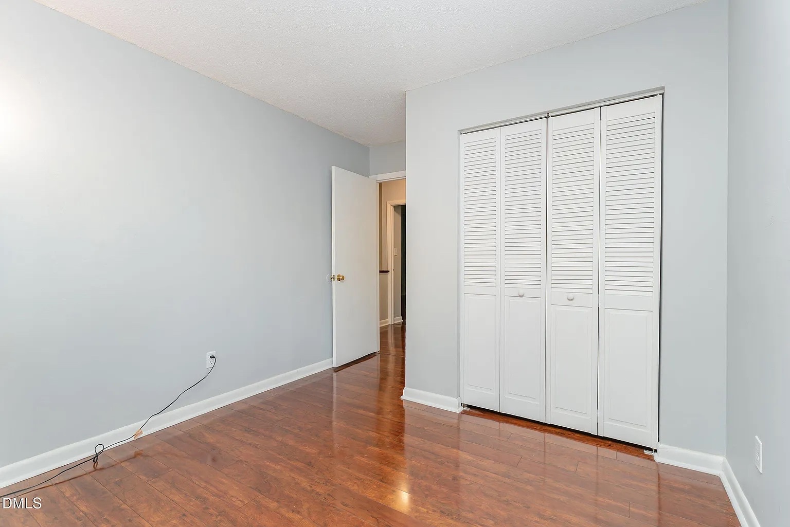 Building Photo - Room in Townhome on Sandy Creek Dr