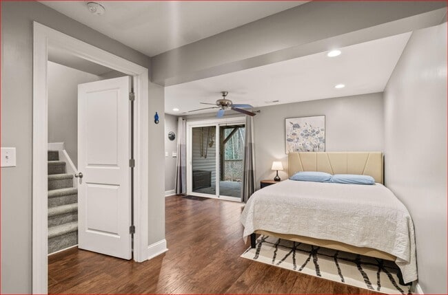 Building Photo - 7324 Shellburne Dr