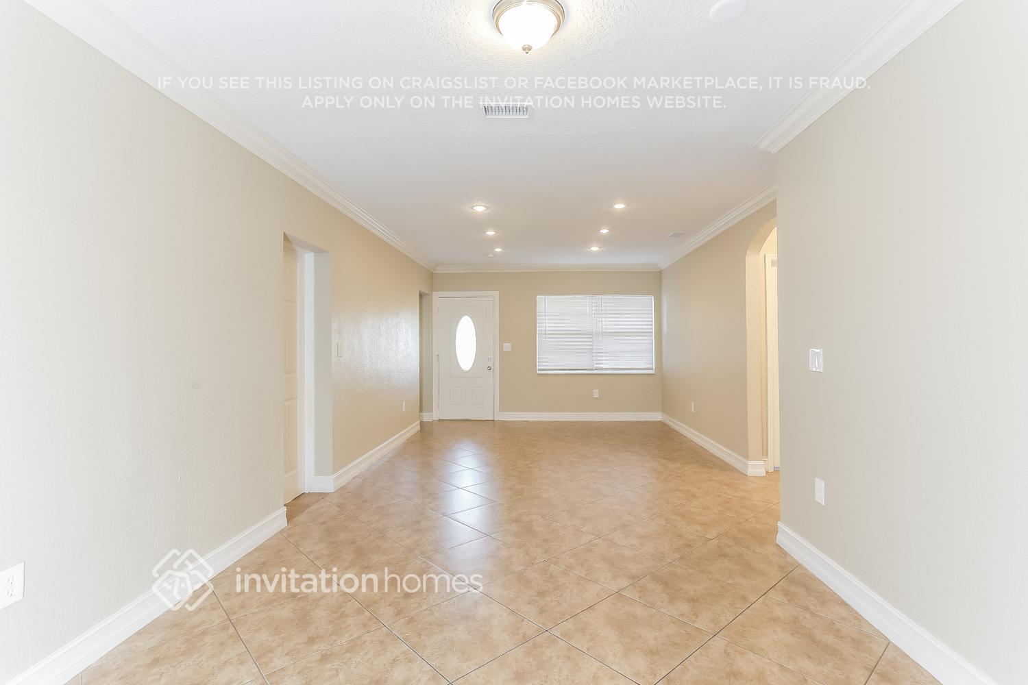 Building Photo - 350 E 58th St