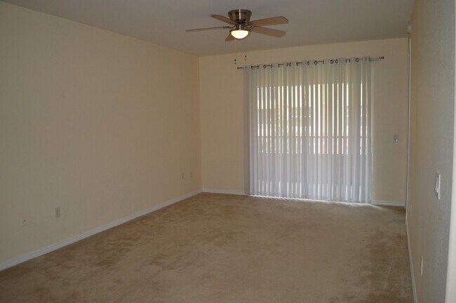 Building Photo - GREAT CONDO IN CAPE CORAL 2+ DEN/2  $1,800!!