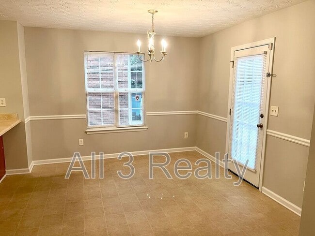 Building Photo - 1130 Dunaway Dr