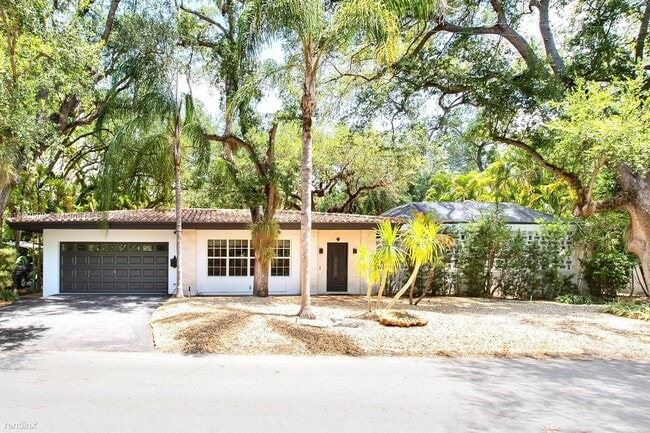 Primary Photo - 3 br, 2.5 bath House - 171 Edgewater Dr