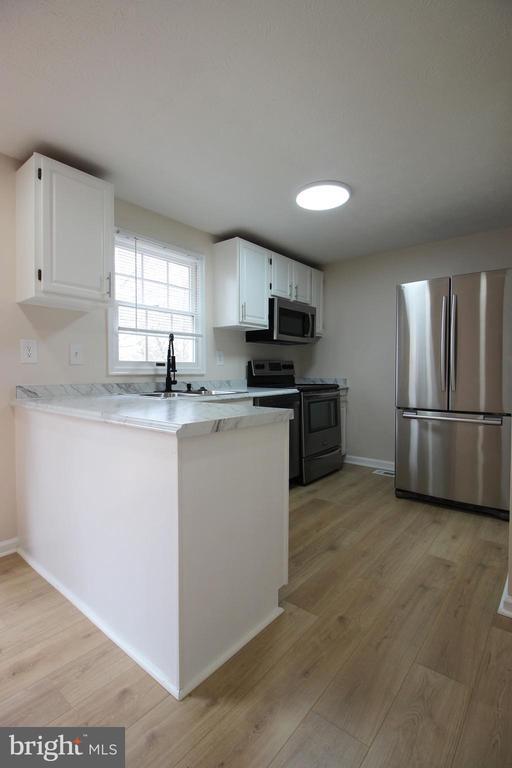 Building Photo - 6705 Ammendale Way