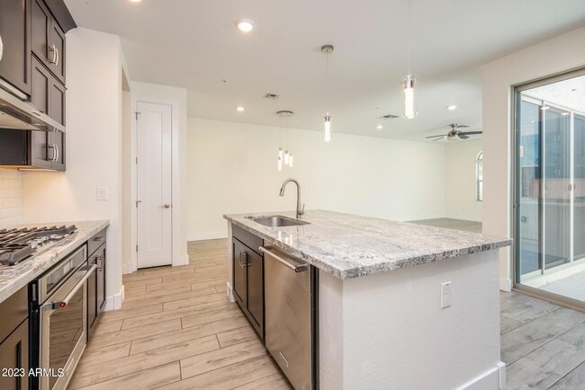Building Photo - 3855 S McQueen Rd