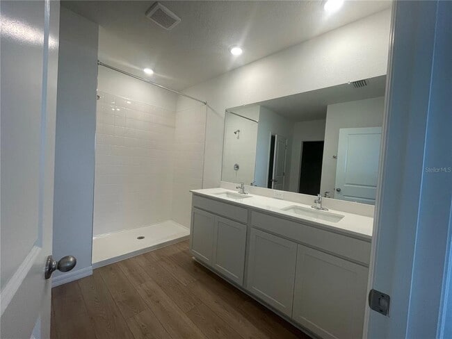 Building Photo - 3417 Amber Waves Dr