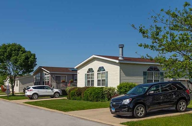 Building Photo - 248 Canary Dr