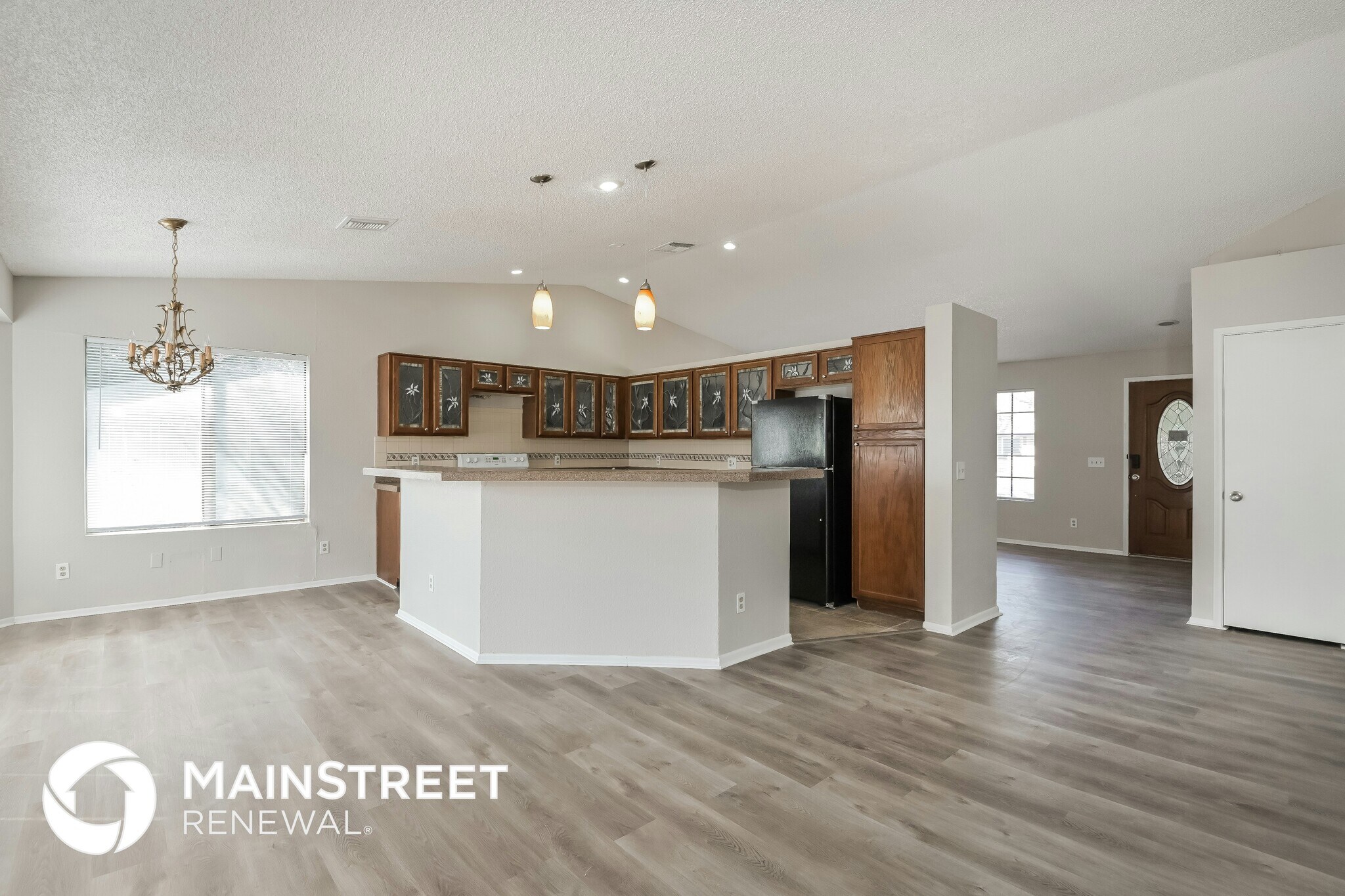 Building Photo - 1851 W Mountain Oak Ln