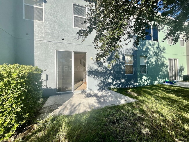 Building Photo - 10030 Moorshire Cir