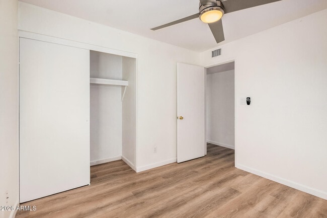 Building Photo - 11009 S Tewa St