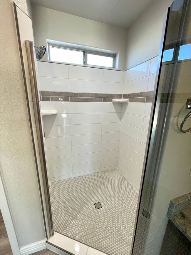 Building Photo - Beautiful 2024 Built 3 Bedroom 2 Bath Home...