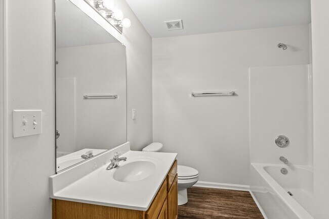 Building Photo - (Coming Soon) 4 Bedroom Home with a Bonus Room in Ballantyne!
