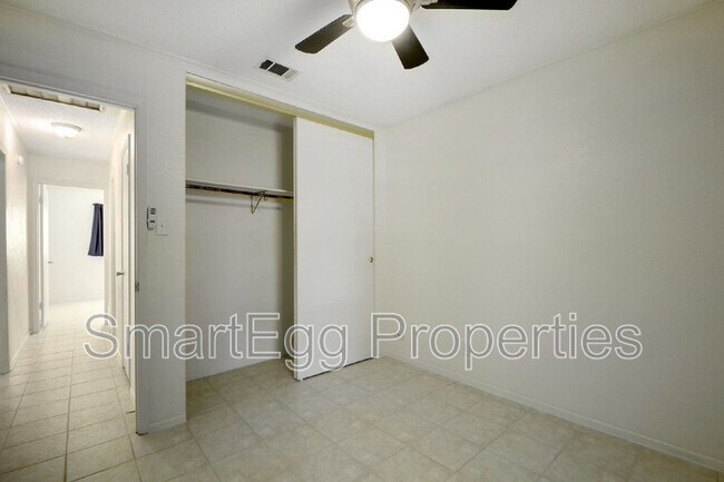 Building Photo - 5601 Palo Blanco Ct