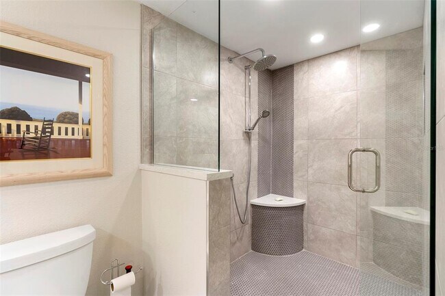 Building Photo - 6500 Sunset Way