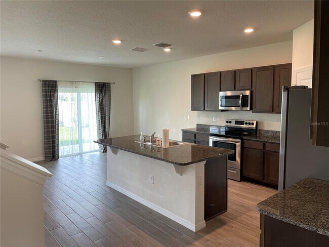 Building Photo - 6065 SW 84th St
