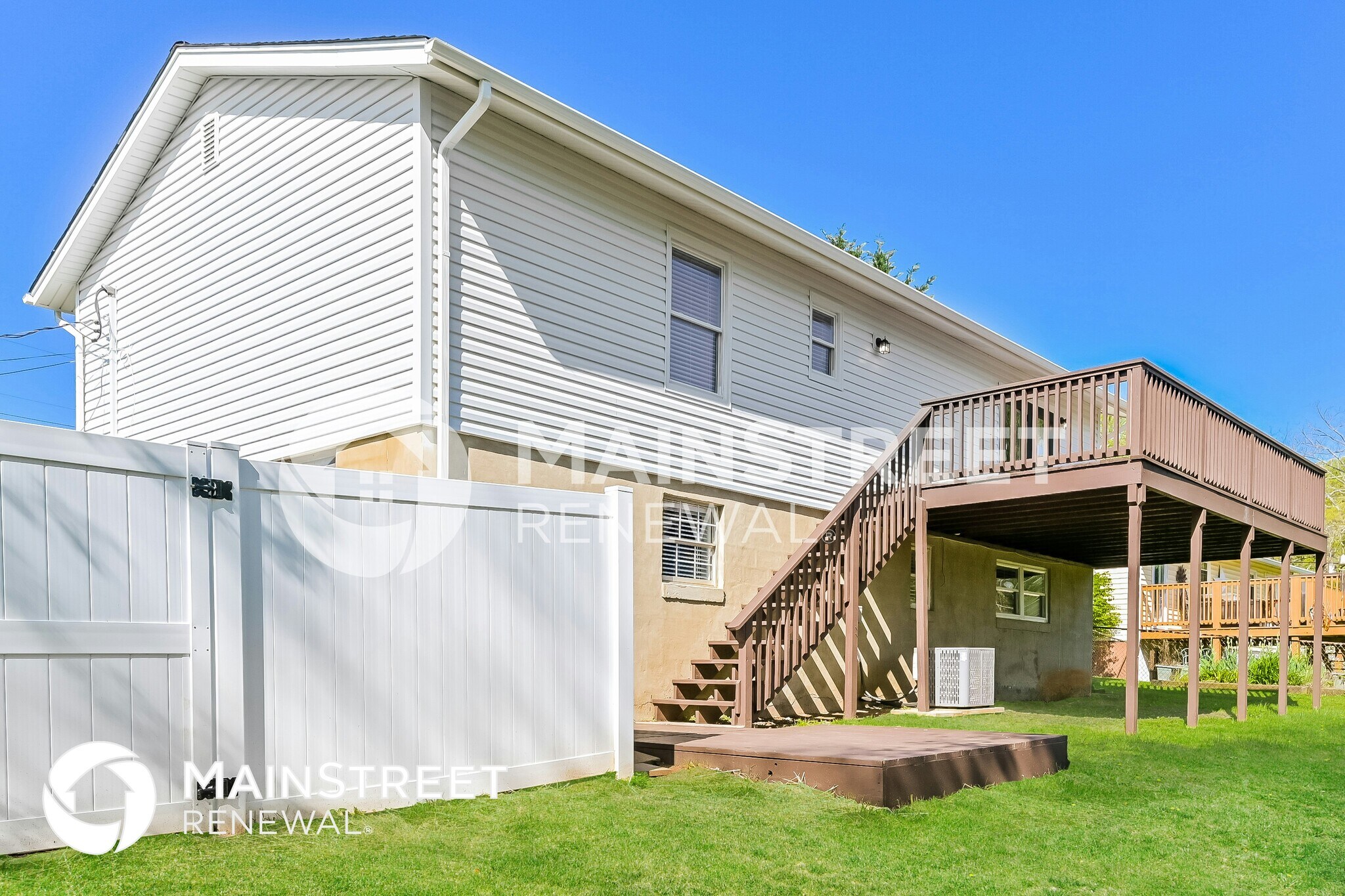 Building Photo - 5505 Malmsbury Rd NW