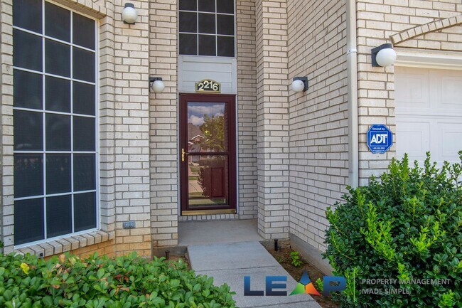 Building Photo - Beautiful home in Hurst-Euless-Bedford ISD