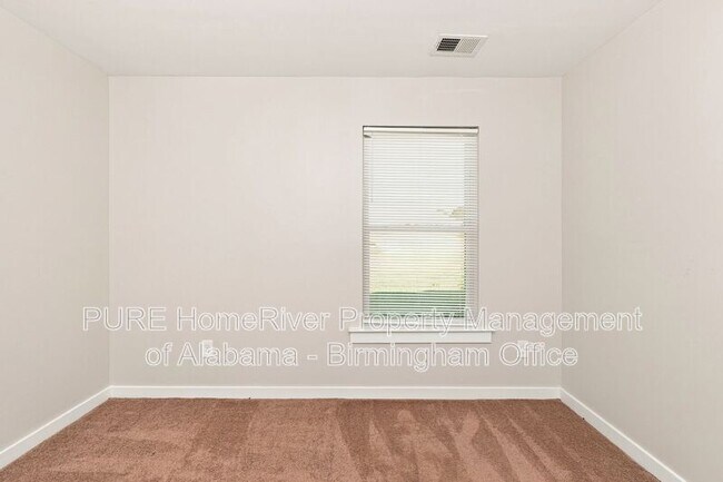 Building Photo - 234 Sunlight Cr