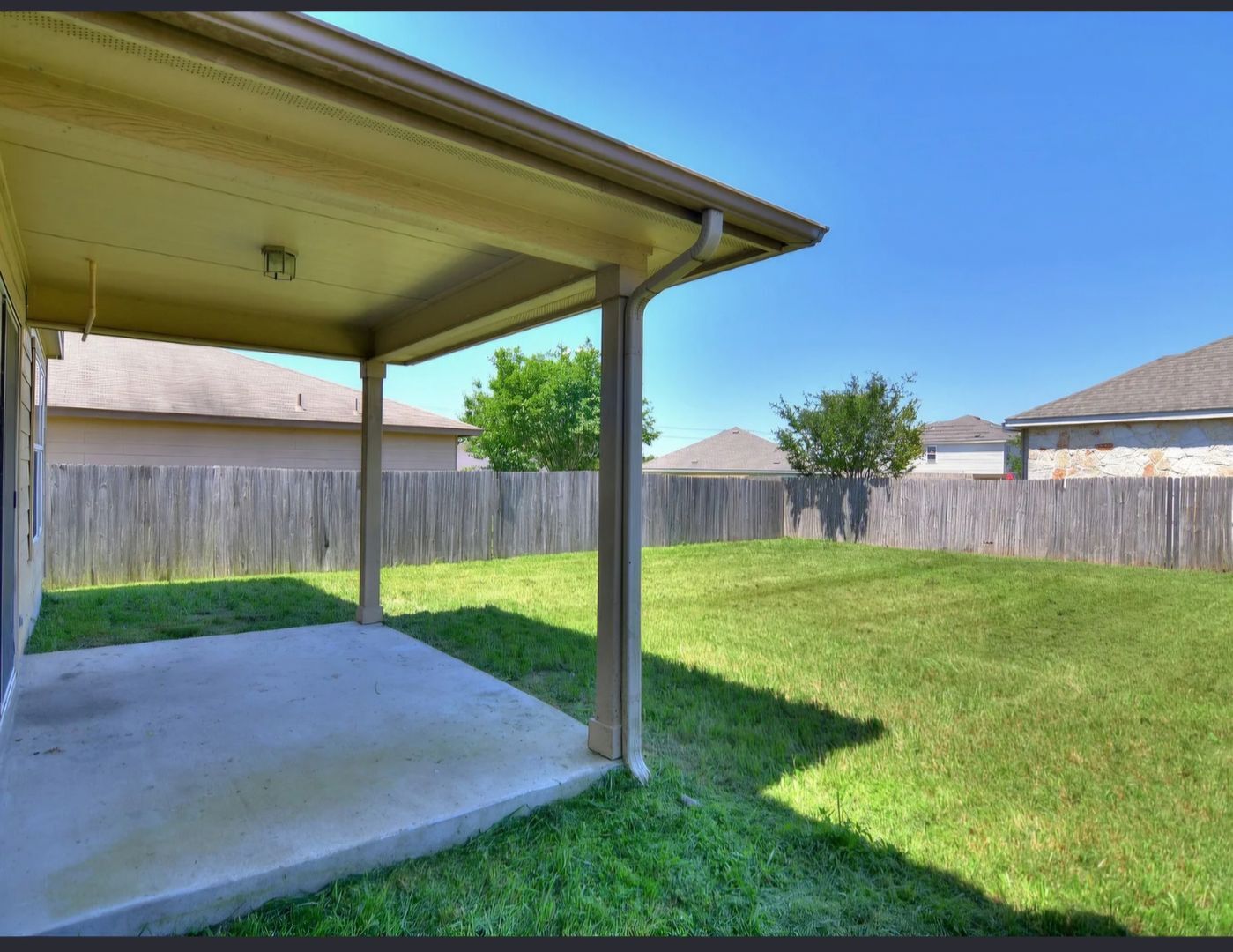 Building Photo - 118 Arcadia Pl