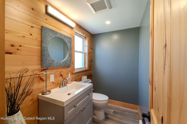 Building Photo - 52 Co Rd 65A