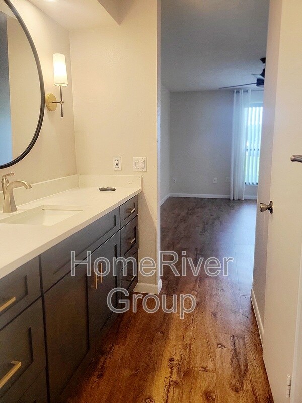 Building Photo - 1338 Stearman Ct